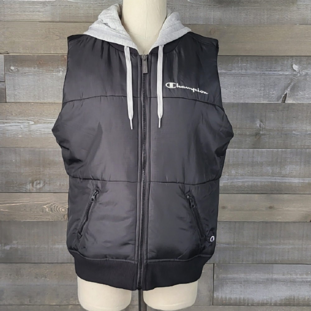 Champion Women's Stadium Puffer Athletic Lightweight Vest With Sweatshir…
